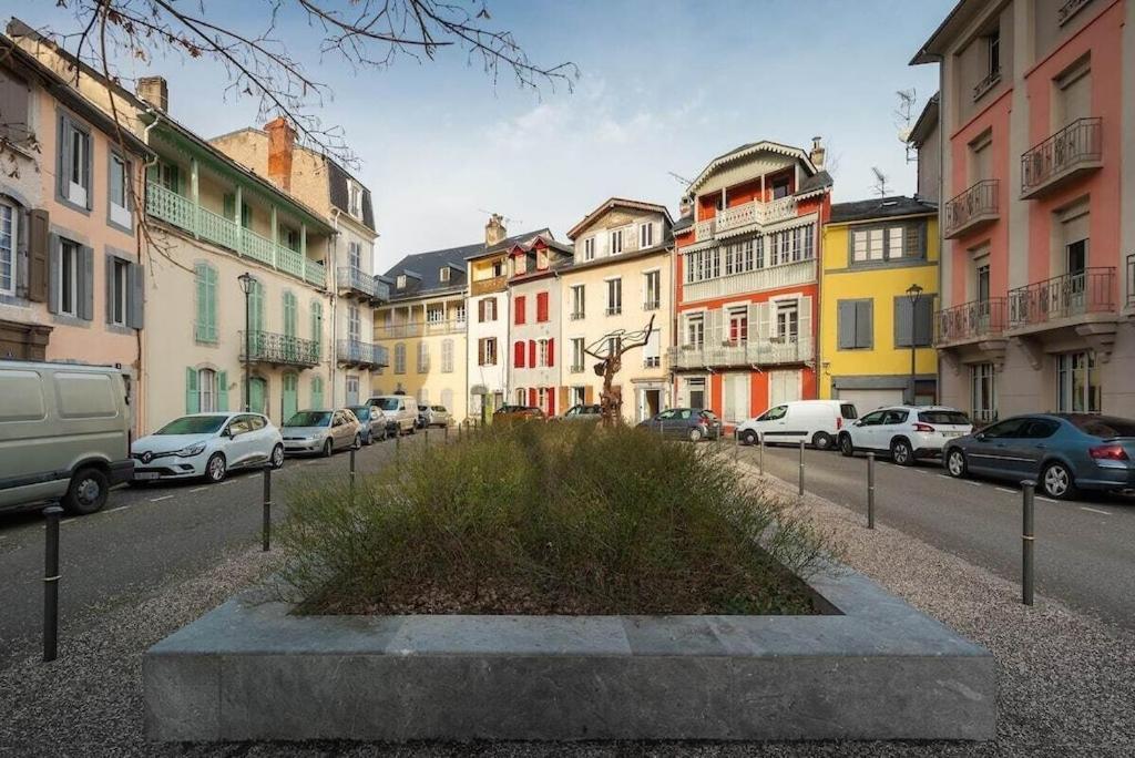 Terrasse, Jardin,, Appartement 80M², Vue Montagne, Wifi, Bureau Bagnères-de-Bigorre المظهر الخارجي الصورة